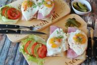 Медики рассказали, какая диета помогает снизить риск заражения COVID-19 