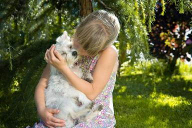 Ученые выяснили, как наличие собаки влияет на ребенка