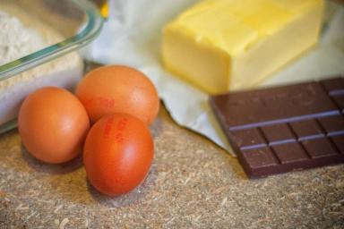 Пятерка калорийных продуктов в холодильнике, которые полезны для здоровья