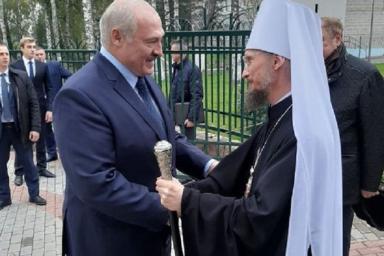 Российский эксперт: Лукашенко и ранее был в состоянии анафемы с раскольниками