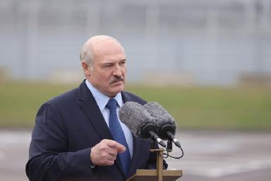 Лукашенко: Я готов вести диалог с оппозицией, но не с предателями и террористами 