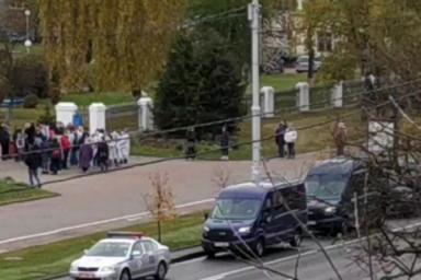 В Минске на марш собрались медики