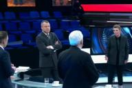 Российское ТВ: Лукашенко, вежливо выражаясь, спасли, а он опять многовекторный