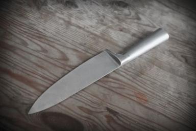 В Жодино 24-летний парень ударил родного брата ножом из-за детских обид