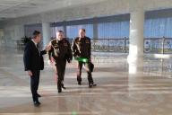 Министр обороны пришел к Лукашенко с тубусом: есть тема для разговора 