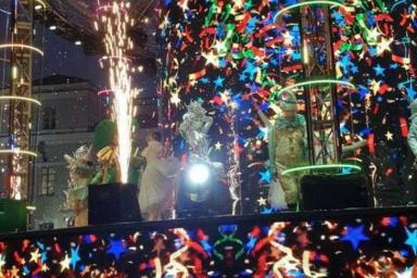 Всех зовут на праздник: в Верхнем городе Минска стартовала «Новогодняя карусель»