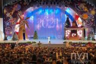 Лукашенко приехал на главную елку страны и «ждет чуда» 