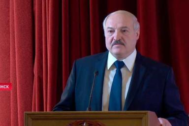 Лукашенко рассказал, к какой профессии относится с особым трепетом