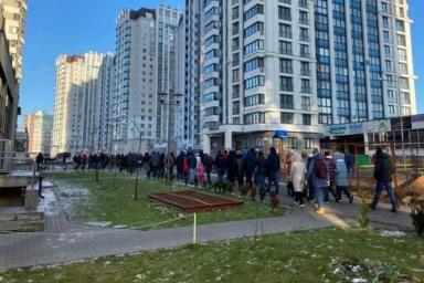 Более 100 человек задержаны на акциях протеста в Беларуси 6 декабря