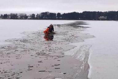 Тонкий лед и дырявая лодка: на озере в Витебской области развернулась трагедия