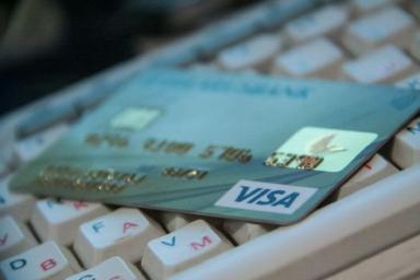 За 2 дня «банковские» мошенники украли с карточек жителей Витебщины более 74 000 рублей