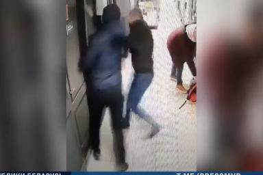 Ударил кулаком в лицо: в Минске магазинный вор напал на охранника, уличившего его в краже