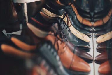 Как выбрать обувь в интернет-магазине: 3 эффективных способа