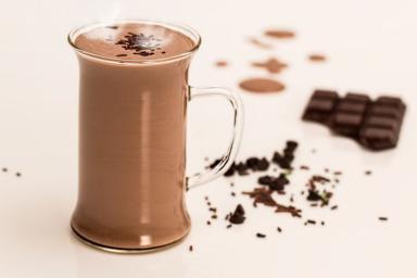 Почему полезно пить какао: немного о свойствах этого напитка и рецепт приготовления