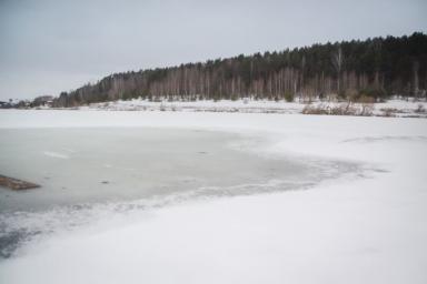 В Чериковском районе двое подростков провалились под лед, один погиб