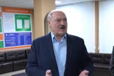 «Я буду чаще приезжать, чтобы вы меньше болели»: Лукашенко продолжает серию поездок по региональным учреждениям здравоохранения