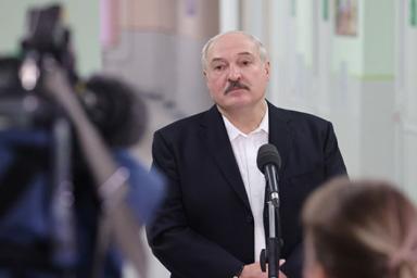 Лукашенко ответил «бандитским Telegram-каналам»
