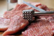 Как приготовить идеальное мясо по-французски к праздничному столу: отличный рецепт