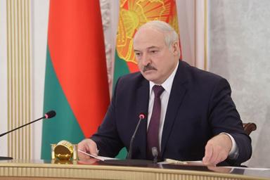 Лукашенко заявил, что в НАТО создается группировка для захвата западных земель Беларуси