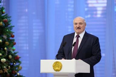 Лукашенко поздравил Папу Римского с рождественскими и новогодними праздниками