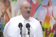 Лукашенко: Протесты нам не страшны, будет тяжело, но переживем. Не перейдут красную черту - будут ходить. Перейдут – получат