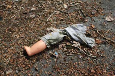 Задушили чулком и выбросили в помойку: тело младенца нашли на мусорном полигоне