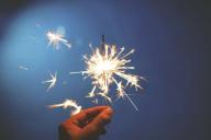 Как правильно поздравить любимого человека с Новым годом: простые советы