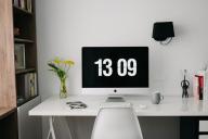 Как правильно оформить рабочий стол: советы дизайнеров