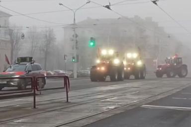 На улицах замечены трактора, милиция и спецтехника. Что происходит в Минске в протестное воскресенье 