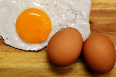 Звезда кулинарного шоу раскрыл секрет идеальных вареных яиц    