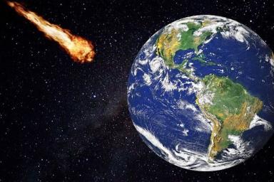 Опубликовано видео взрыва метеорита в небе над Камчаткой