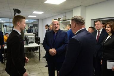 Лукашенко назвал условие, при котором белорусы будут нездоровы, а их дети – нищими