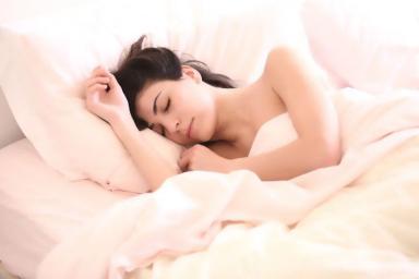 Ученые рассказали, что происходит с организмом человека во время сна