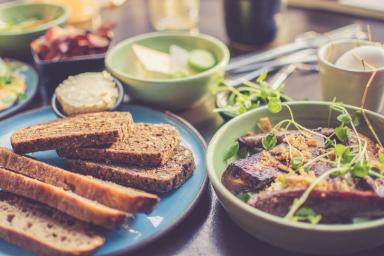 На диете придется кстати: рецепт домашнего хлеба из зеленой гречки