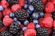 Какие продукты помогут сохранить здоровье пожилым людям: советы врачей