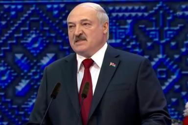 Лукашенко заявил о незыблемости права на охрану здоровья в Беларуси