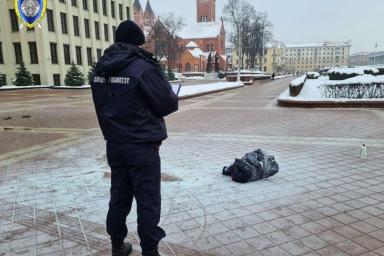 Что известно о 35-летнем мужчине, который поджег себя на площади Независимости в Минске 