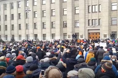 Митинги за Навального проходят по всей России: сотни задержанных 