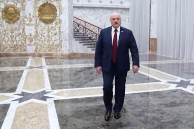 Лукашенко призвал сделать 2021-й годом народного единства