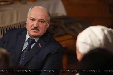 Лукашенко: национализм — это не болтовня на «мове»