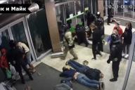 В сети появились жесткие кадры действий силовиков 11 августа в магазине в Минске