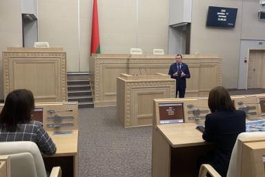 Белорусские партии начали отказываться от участия в ВНС