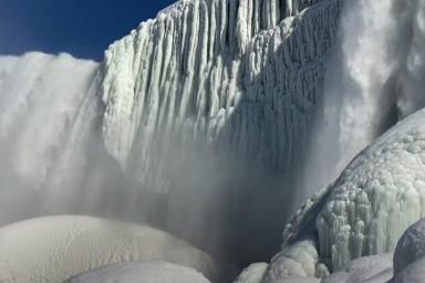 Посмотрите, во что превратился Ниагарский водопад из-за аномальных морозов