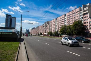 В Минске дорожникам дали чуть более 1,5 месяца, чтобы на дорогах исчезли все ямы