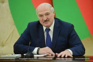 Лукашенко рассказал о предложении Алиева «поднять Армению»