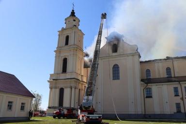 Белорусы пожертвовали 325 тысяч рублей на восстановление костела в Будславе