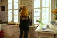 Женщина Кухня Ночь