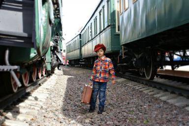 Ребенок Поезд