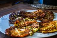 Как приготовить оладьи из кабачков, чтобы они не прилипали к сковородке