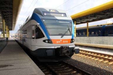 Вышел из дома покурить: в Березе поезд насмерть задавил 30-летнего мужчину